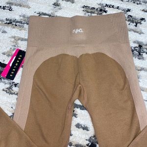 Ryka Raw Umber leggings